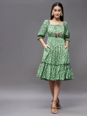 ReinforcedHem Ruffle-Detail Women's Green Floral Square Neck 3/4 Sleeve Viscose Rayon Ruffled Knee Length Dress