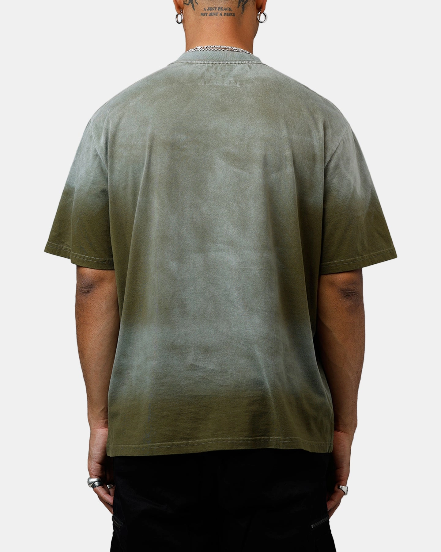 Bravado Black Sabbath Hem T-Shirt Washed Black Elastic Edge Binding Stain Resistant Treatment