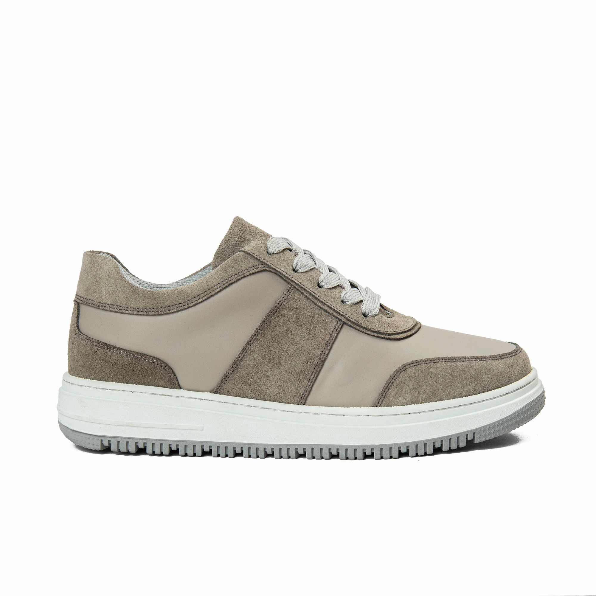 Rubberized Outsole Brio Grey AirForm Sneaker