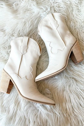 Brooklyn Cowboy Boots Clean Aesthetic