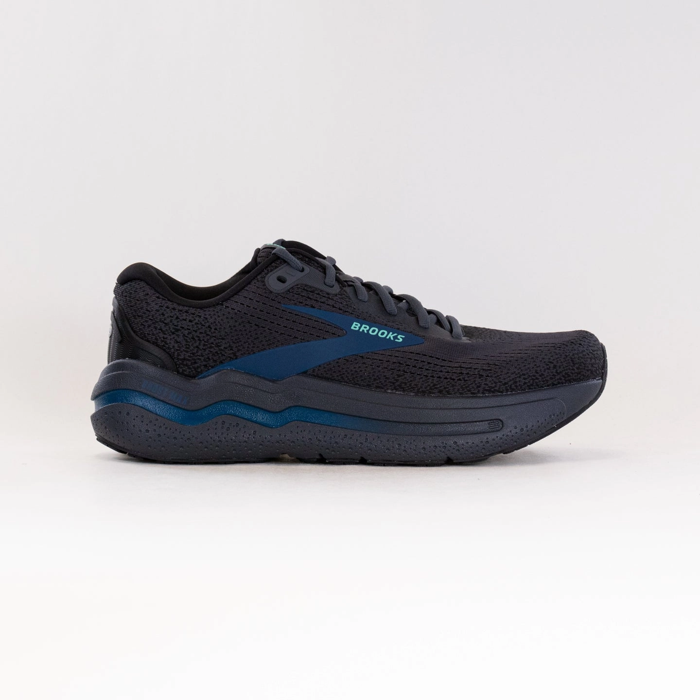 Road companion Brooks Ghost Max 2 (Men's) - Ebony/Cockatoo/Blue Sapphire