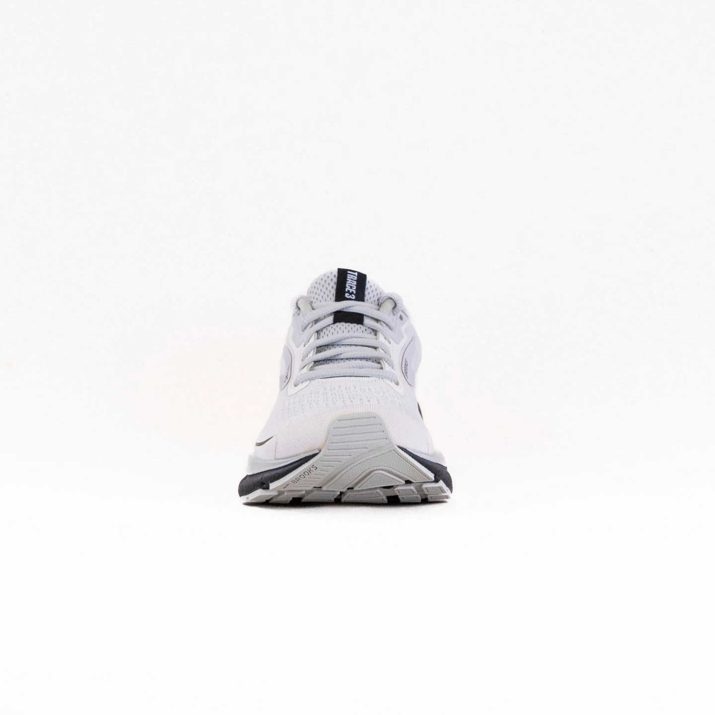 Non Marking Tread Brooks Trace 3 (Women's) - White/Oyster/Black