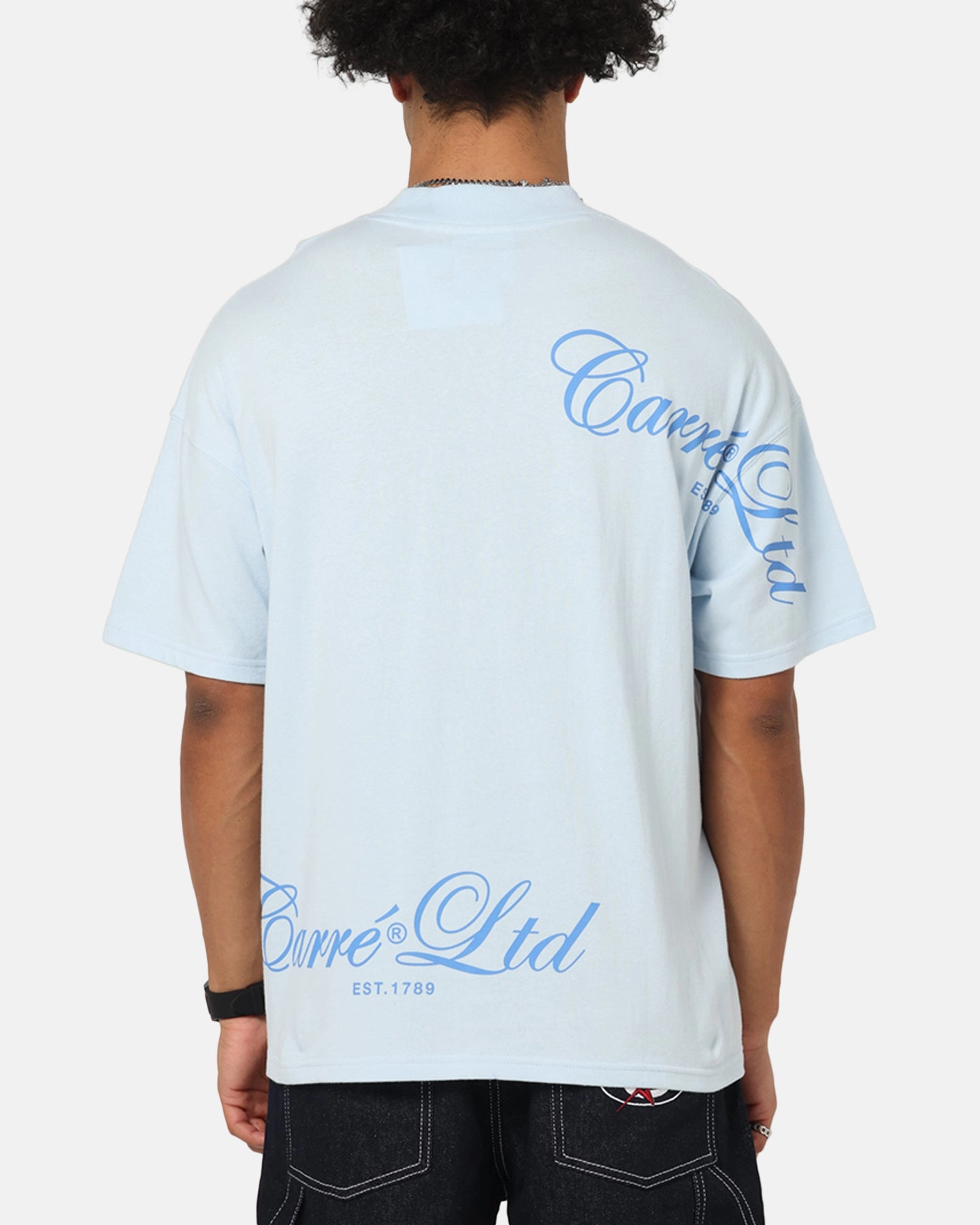 Foldable Cuff Design BreathableMoistureBarrier Carre Side Script Oversized T-Shirt Baby Blue