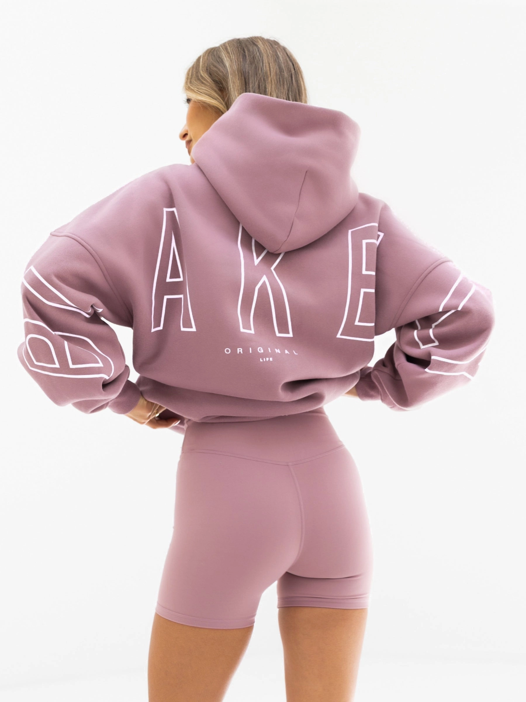 Outline Isabel Oversized Hoodie - Dusty Pink Classic Pullover Design Midweight Material