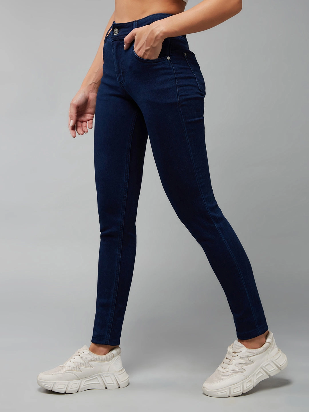 CHASEstretch? Navy-Blue Skinny-Fit Mid-Rise Denim Jeans Layer Friendly Piece