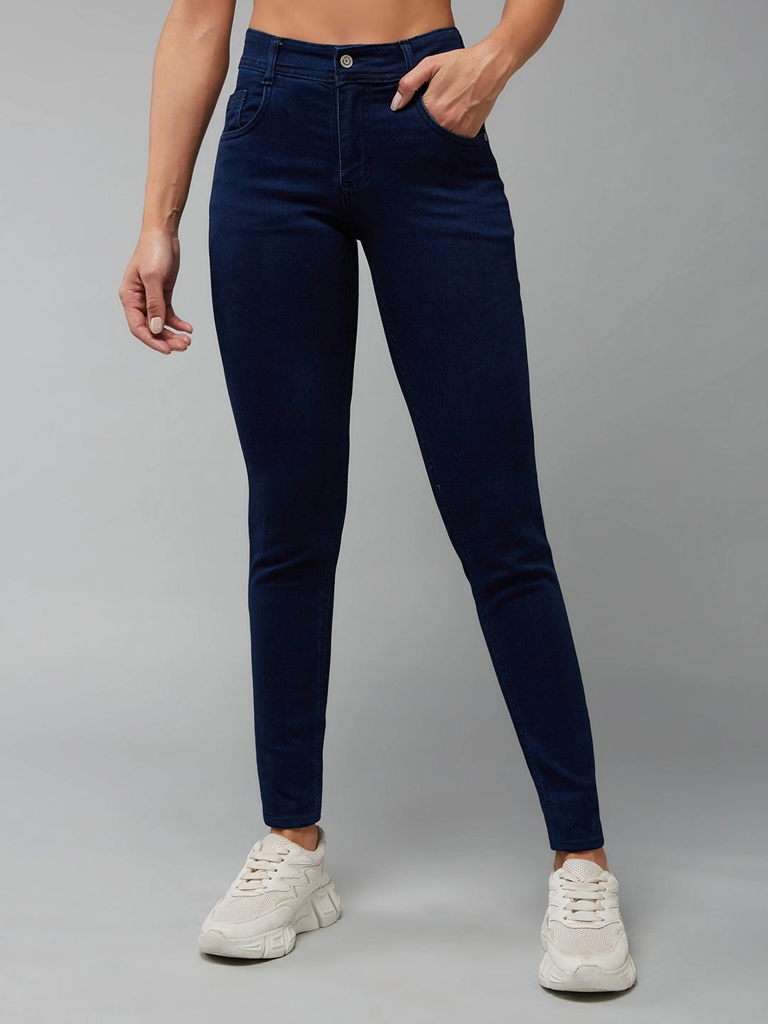 Relaxed Fit Waist All Day Comfort CHASEstretch? Navy-Blue Skinny-Fit Mid-Rise Denim Jeans