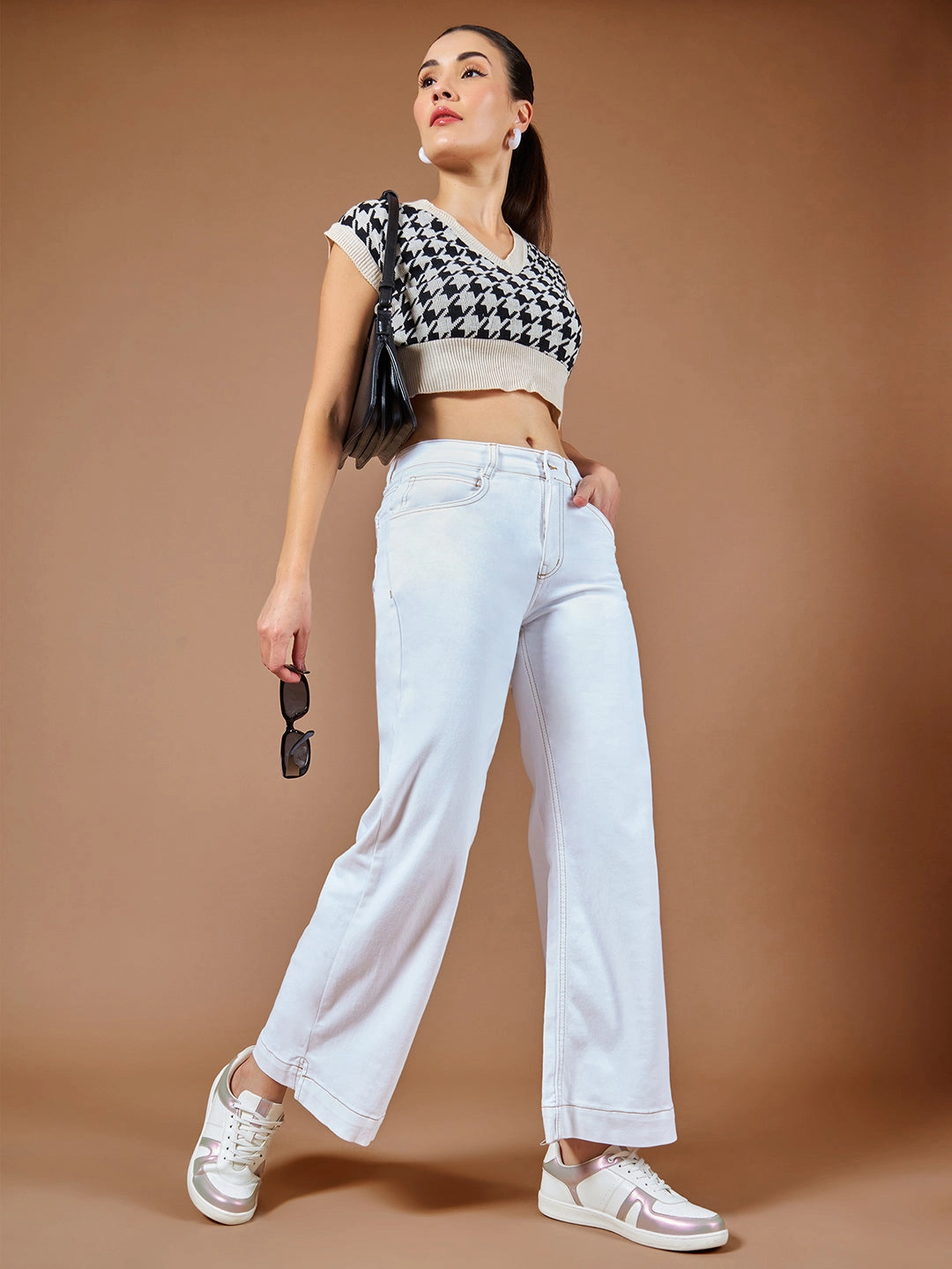 Breathable Work Meeting Relaxed Style Relaxed Basics CHASEstretch? White Flared Mid-Rise Ankle length Stretchable Denim Jeans