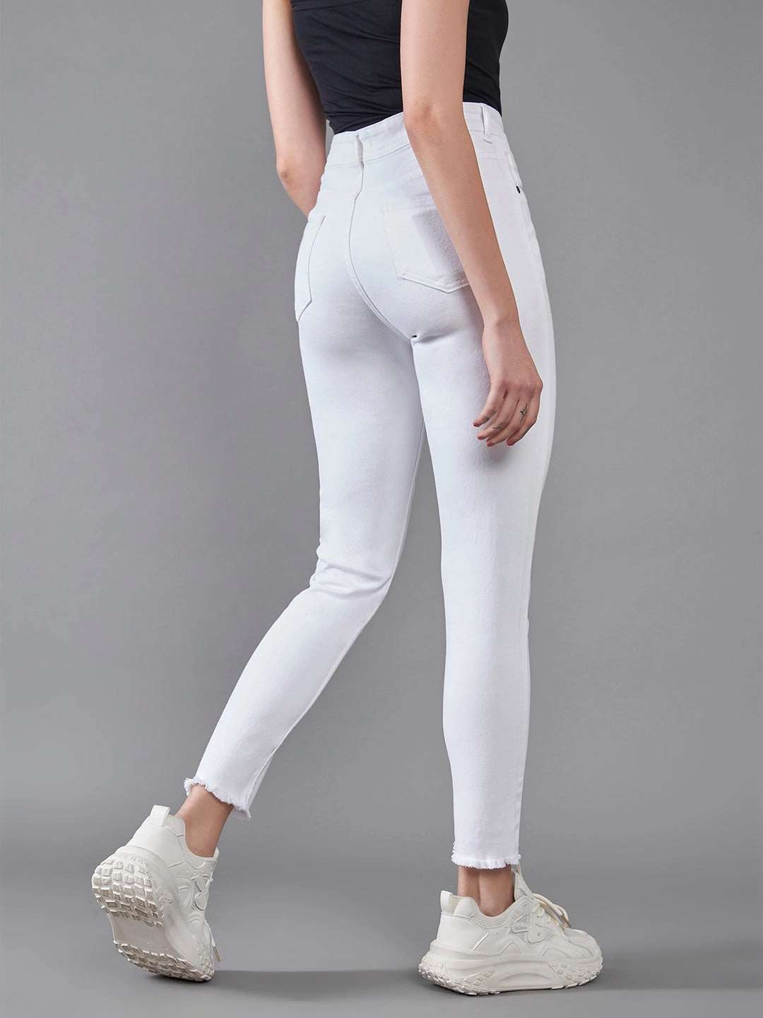Teen Outfit Eco Friendly Travel Outfit CHASEstretch? White Skinny High-Rise Cropped Denim Jeans