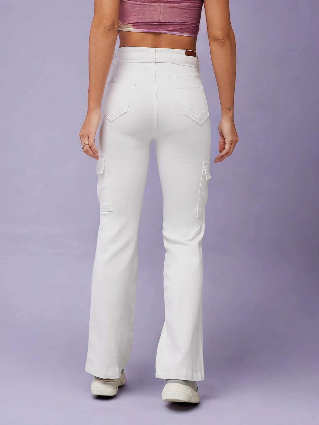 CHASEstretch? White Wide-Leg High-Rise Denim Jeans Outfit Essential Festival Outfit Urban Explorer