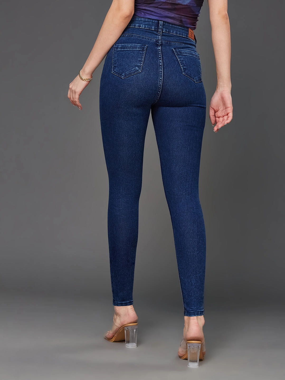 Classic Vibe Slim Silhouette CHASEstretch? Women's Blue Skinny-Fit High-Rise Cropped Stretchable Denim Jeans