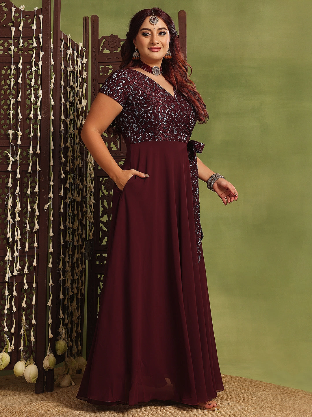 Buckle-Detail Women's Wine Colored V-Neck Short-Sleeved Self Designed Lace-Overlaid Maxi Georgette Dress