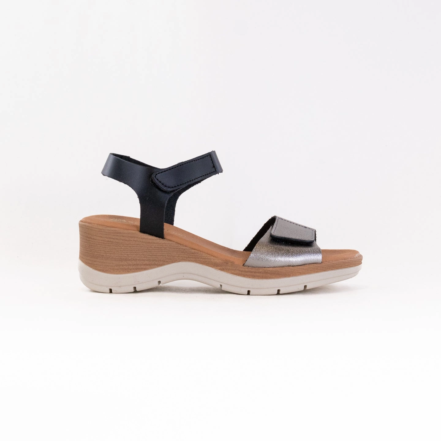 Eric Michael Caroline (Women's) - Black Adjustable Closure