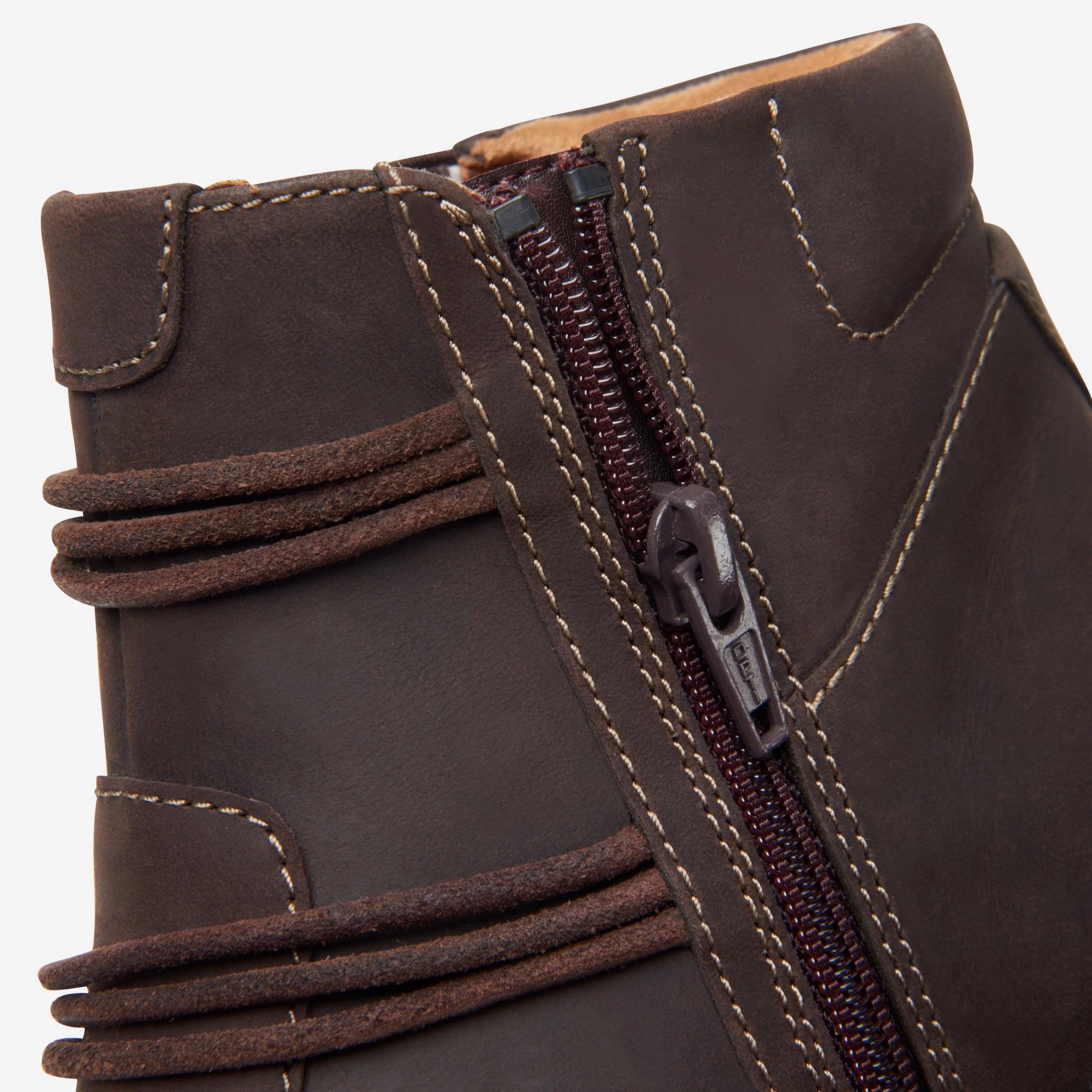 Durable Welted Construction Mud Friendly Clark's Un Loop Up (Women's) - Dark Brown Leather