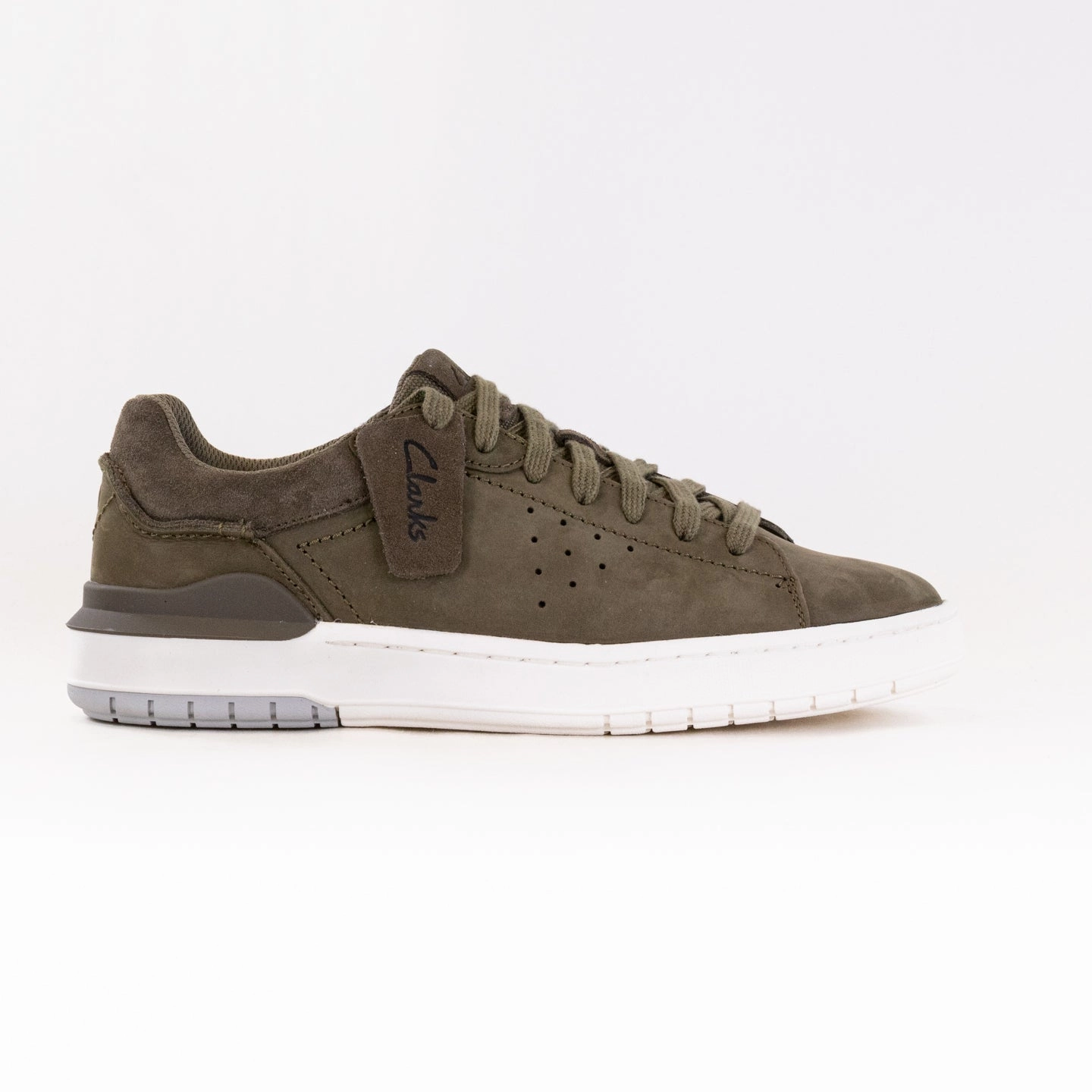 Easy Glide Fit Clarks Courtlite 2 Run (Men's) - Olive Nubuck
