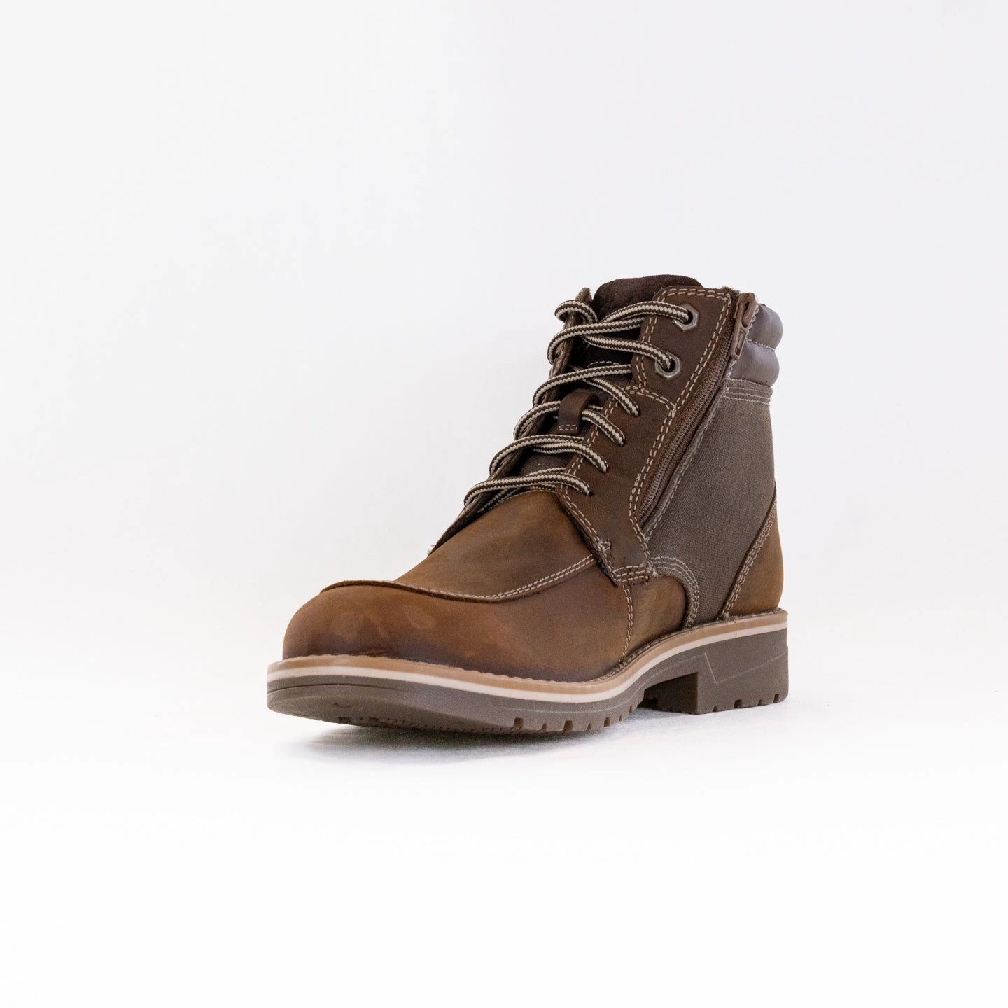 Storm Wear Knit Top Clarks Morwell Zip Waterproof (Men's) - Beeswax Leather