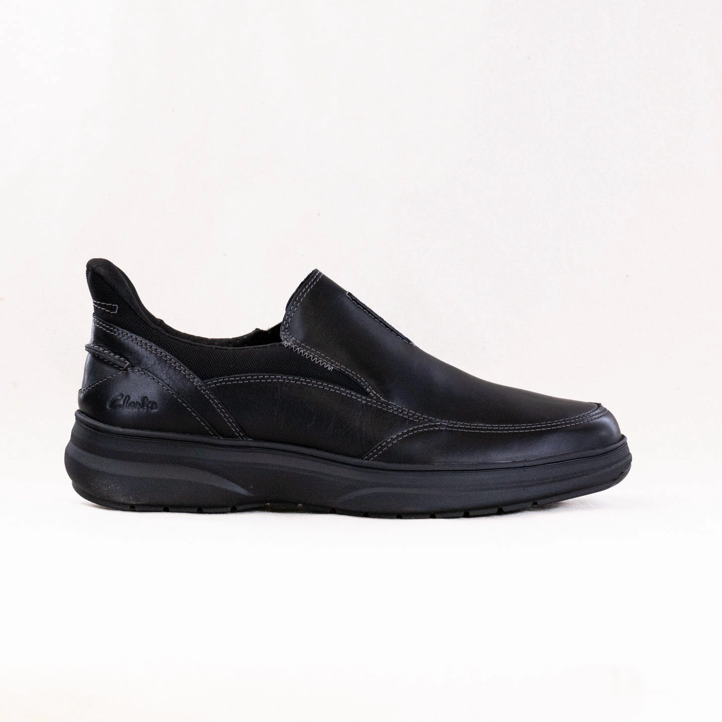 Step Comfort Wear Clarks Mullen Step (Men's) - Black Leather