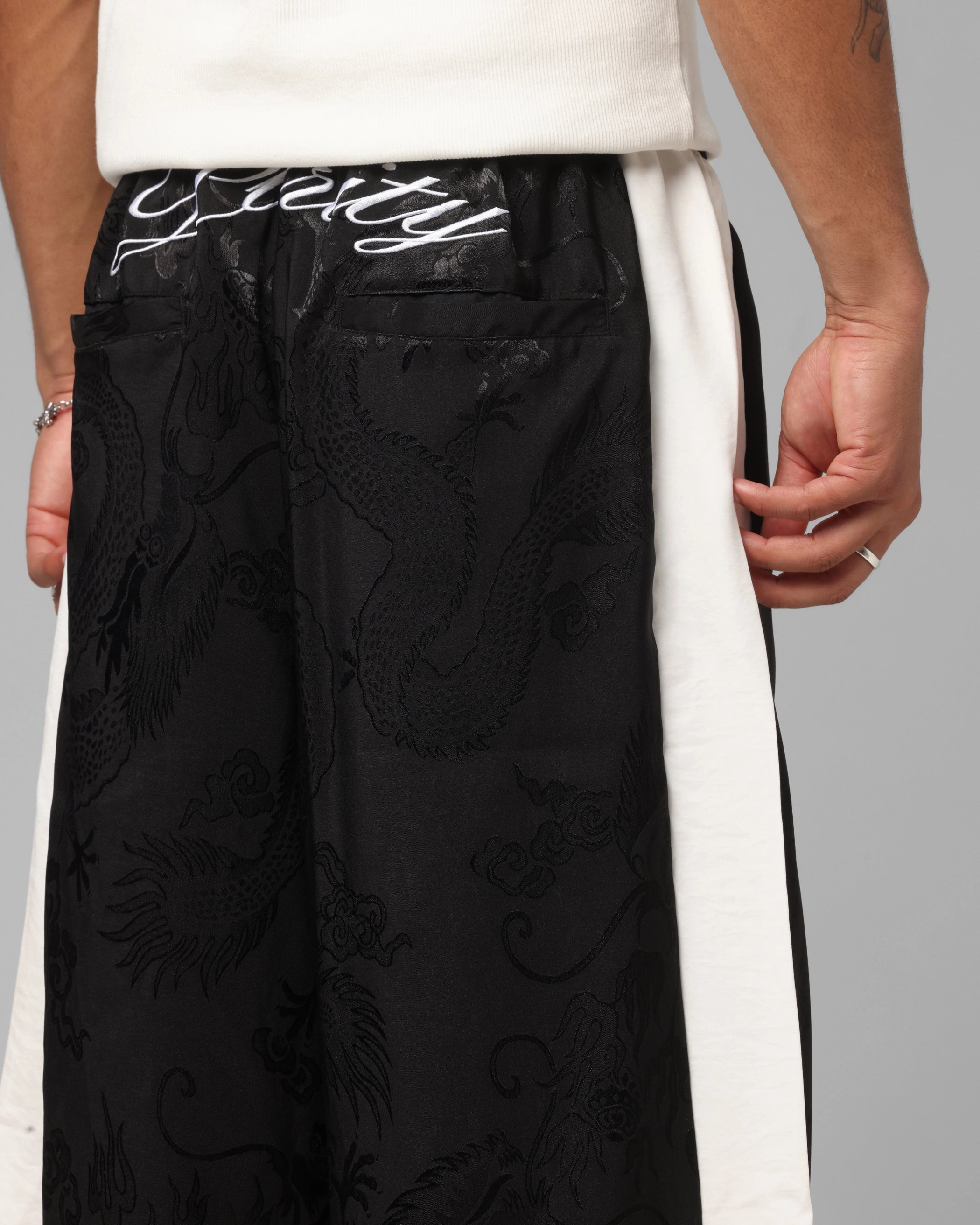 Active Wear Loiter Fight Club 3 Quarter Shorts Black