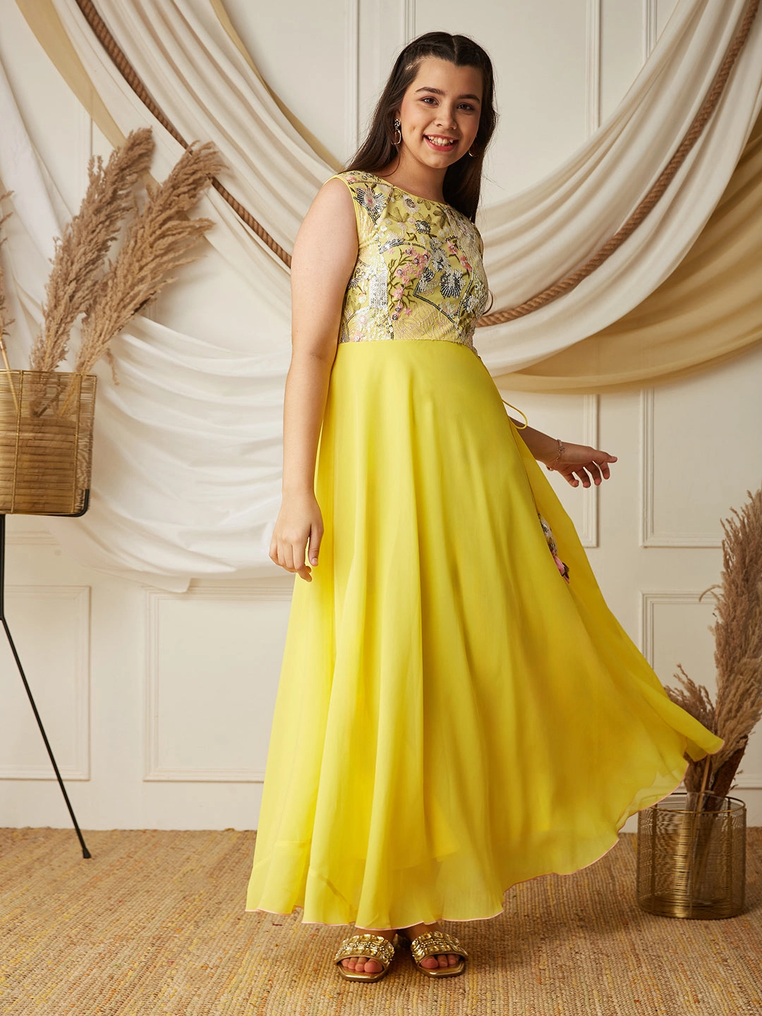 Clean Fit Multicolored-Base-Light Yellow Round-Neck Sleeveless Embellished Flared Polyester Maxi Dress