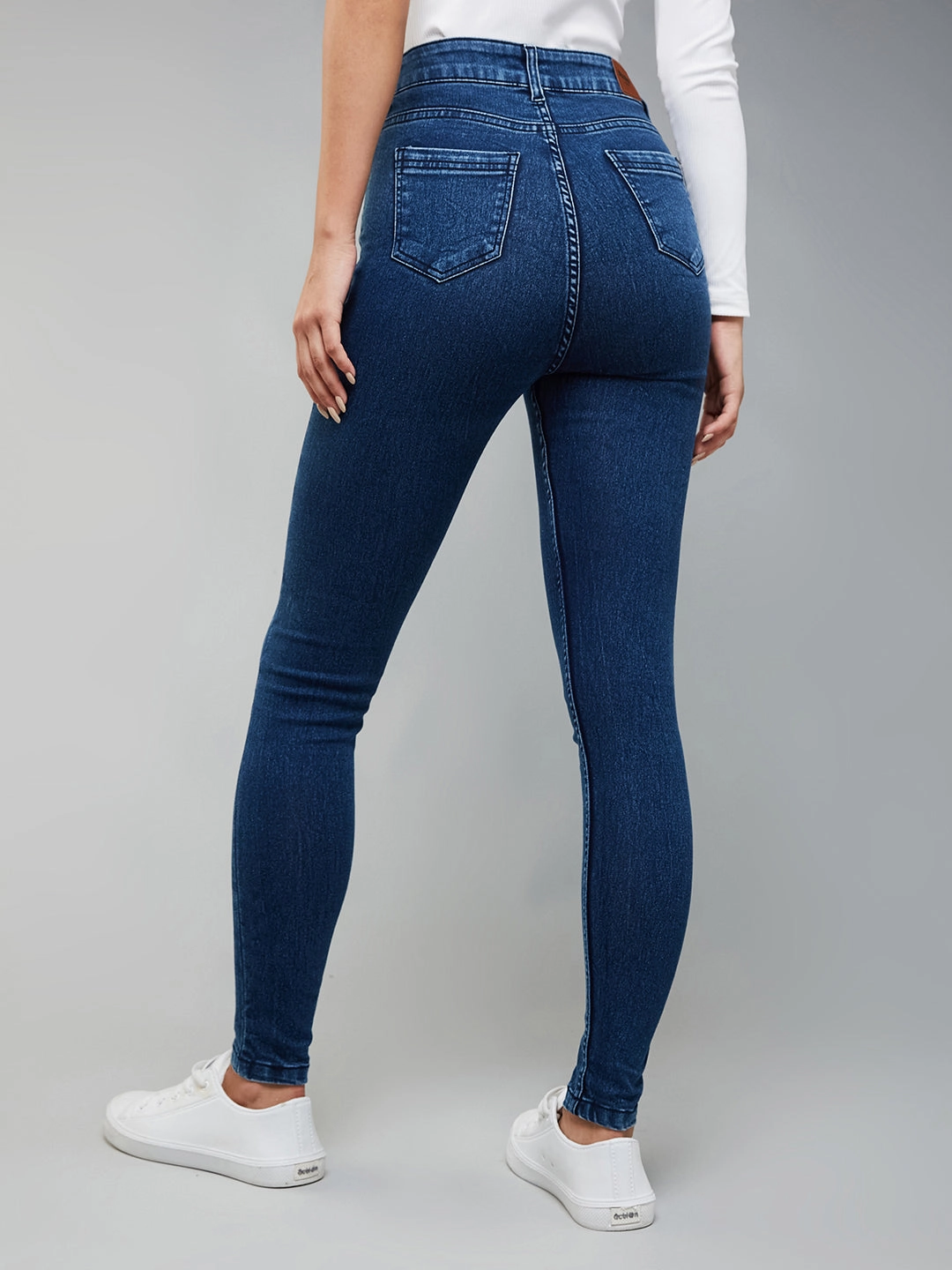 Stretch Minimalist 24/7 Comfort Blue Skinny-Fit High-Rise Stretchable Denim Jeans