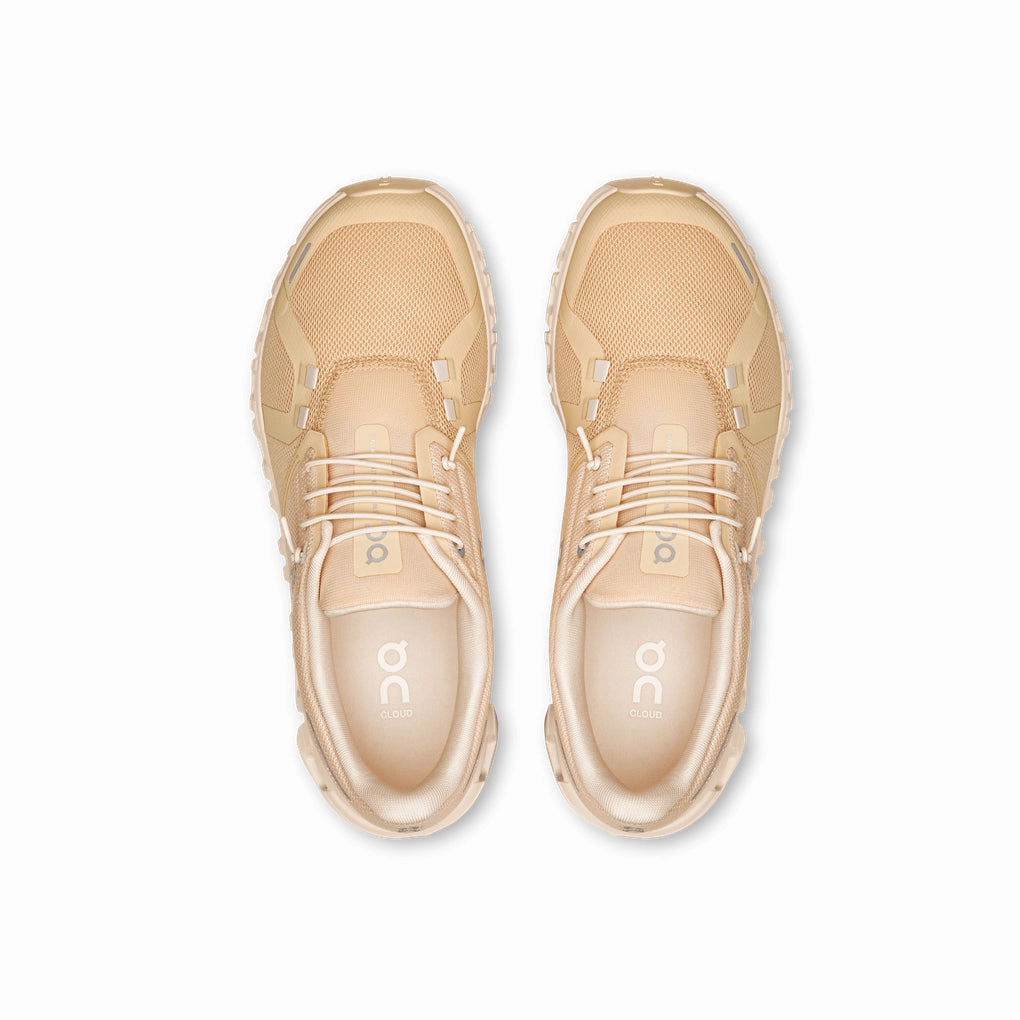 Impact-absorbing fit Ultimate materials Cloud 6