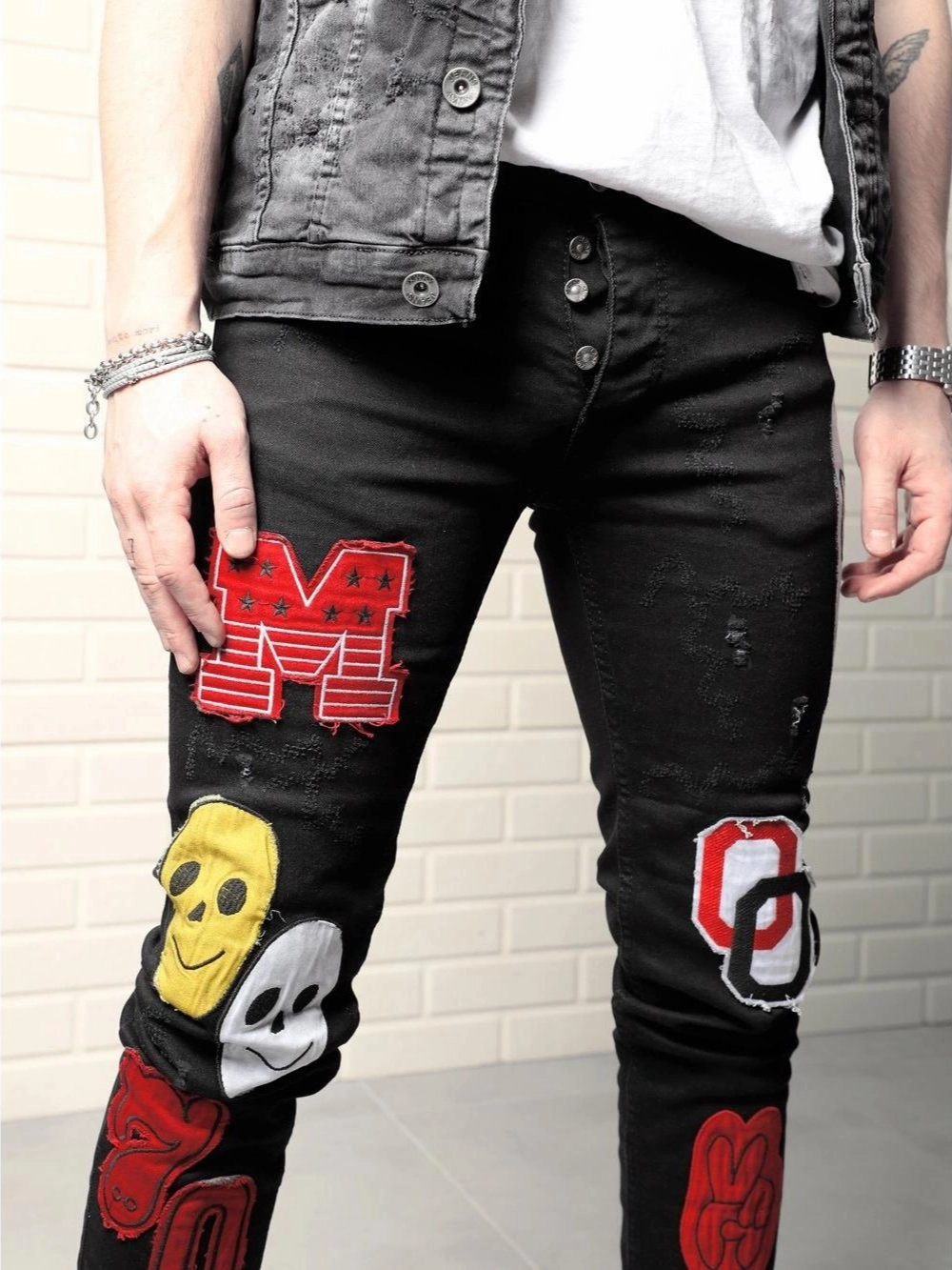 CLOWN CAR Work Meeting Casual Cool Day Look