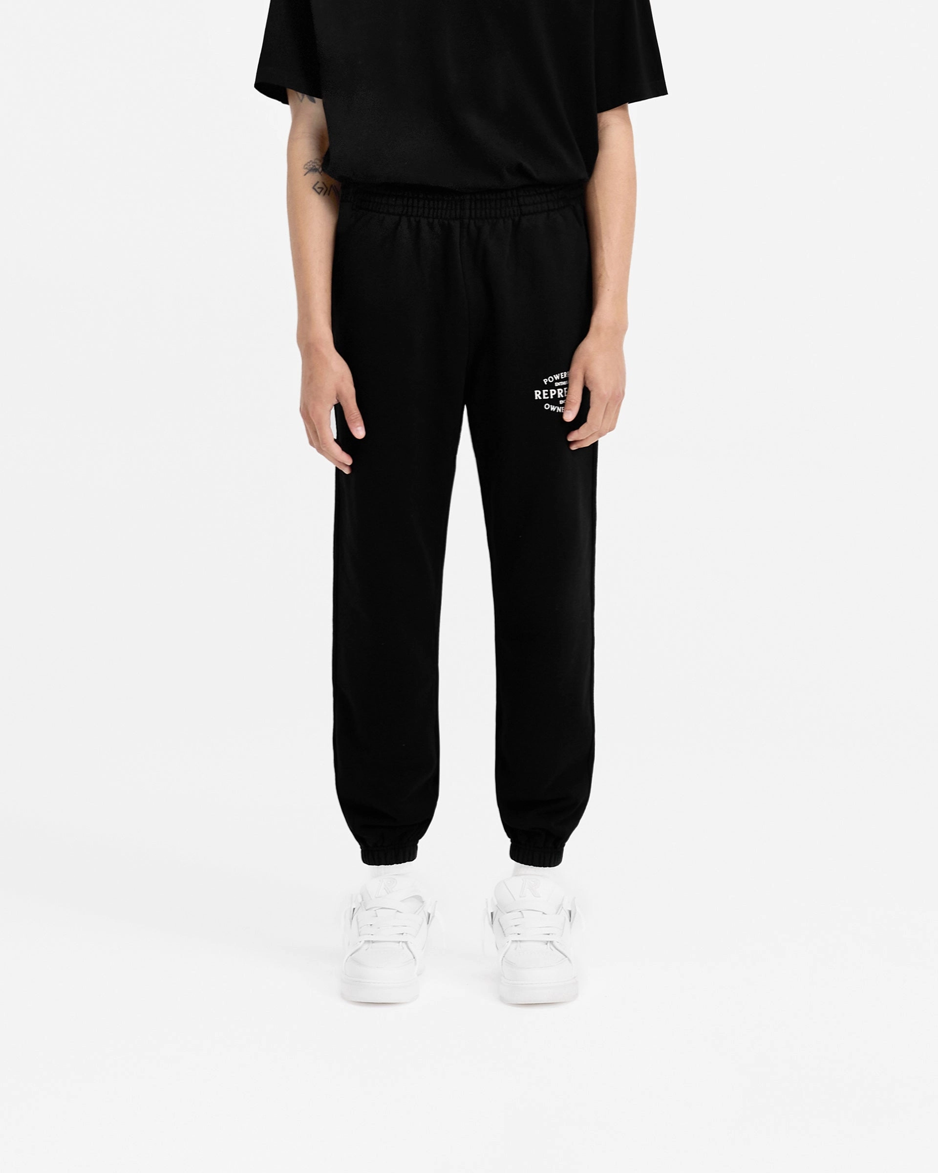 Lightweight Feel Represent Owners Club Stamp Sweatpant - Jet Black