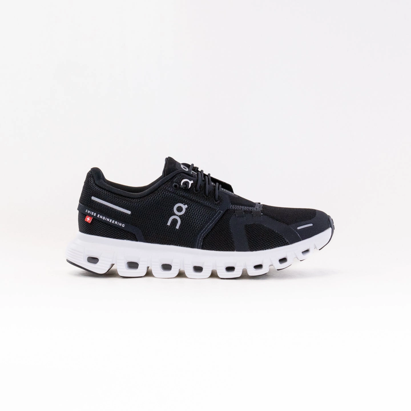 toe - box roomy shoes On Cloud 6 (Men's) - Black/White