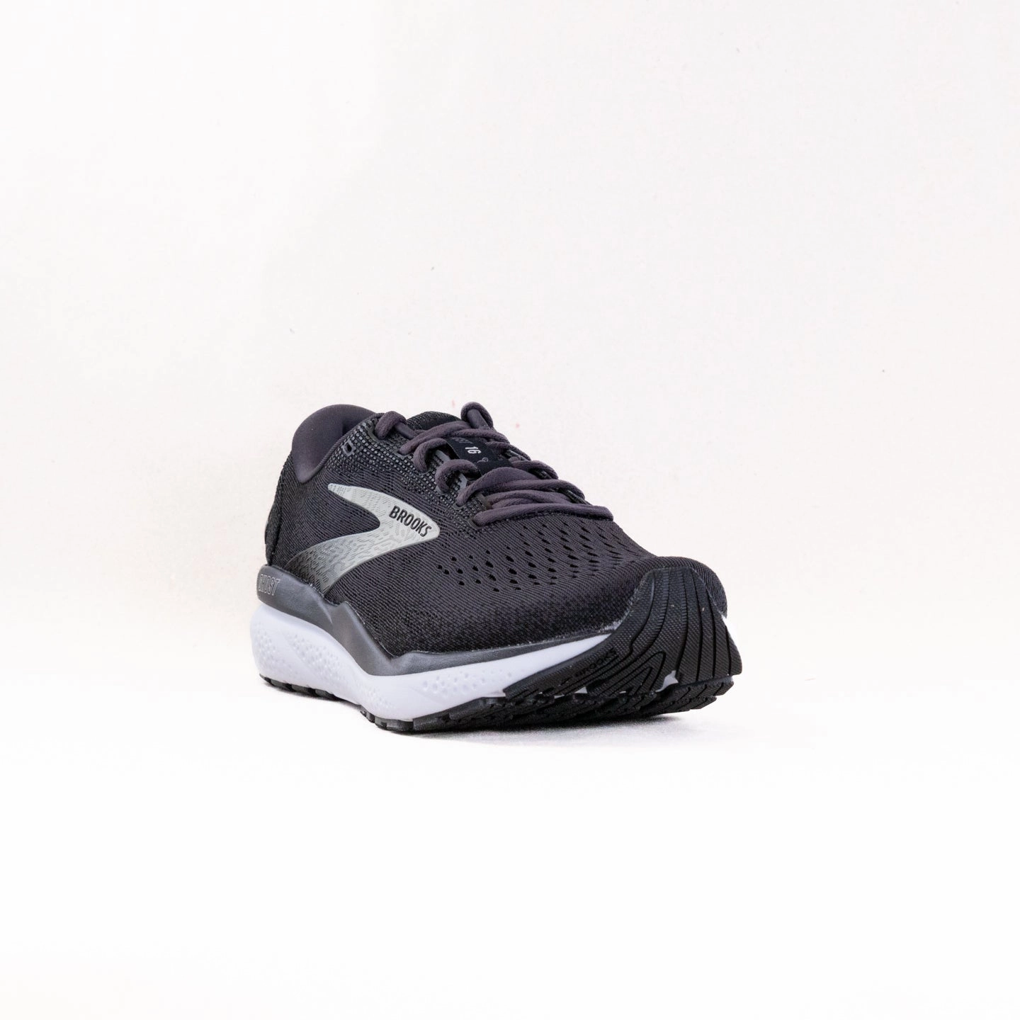 Brooks Ghost 16 (Men??s) - Black/Grey/White social running shoe appeal