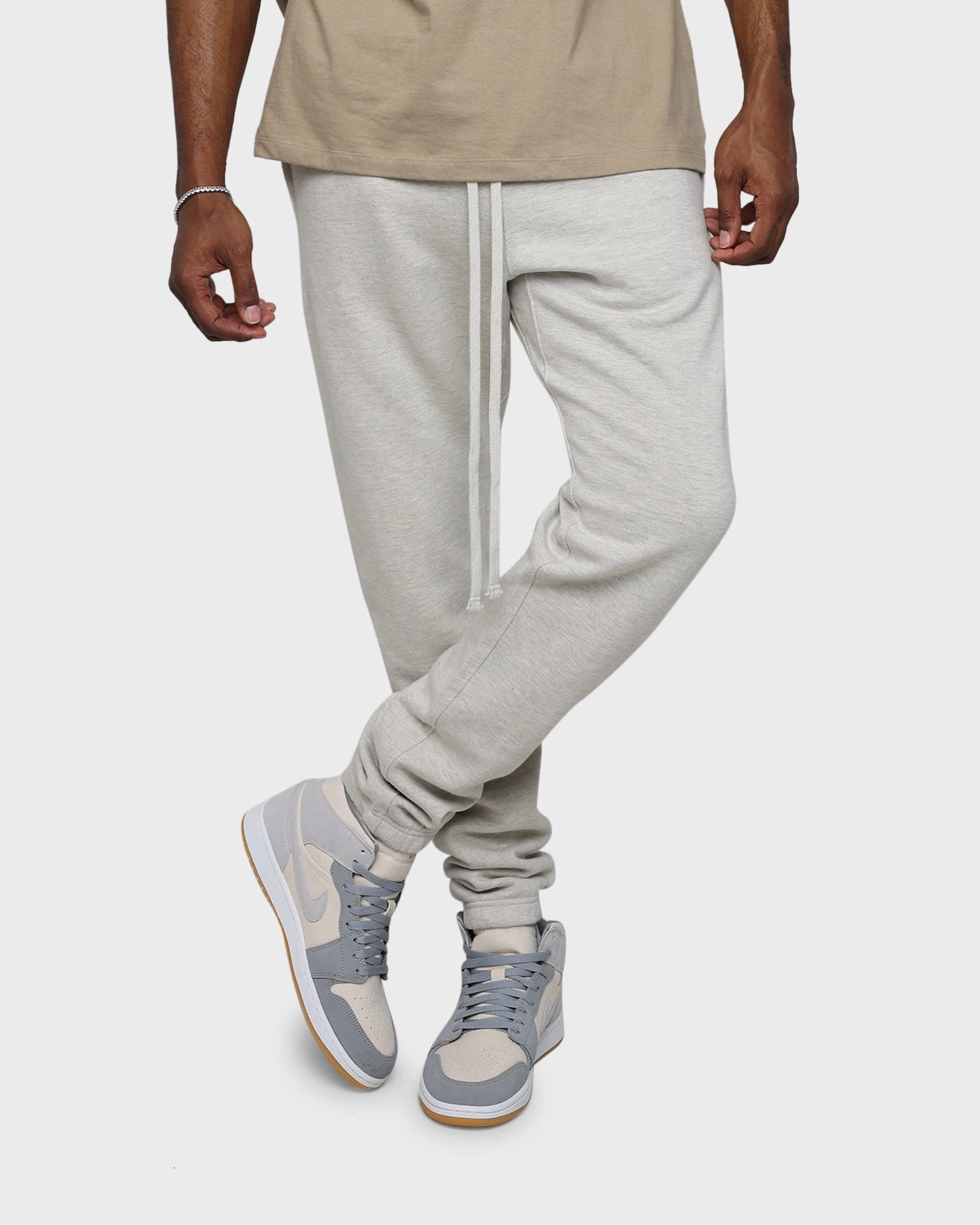Go Anywhere MNML Every Day Sweat Pants Grey