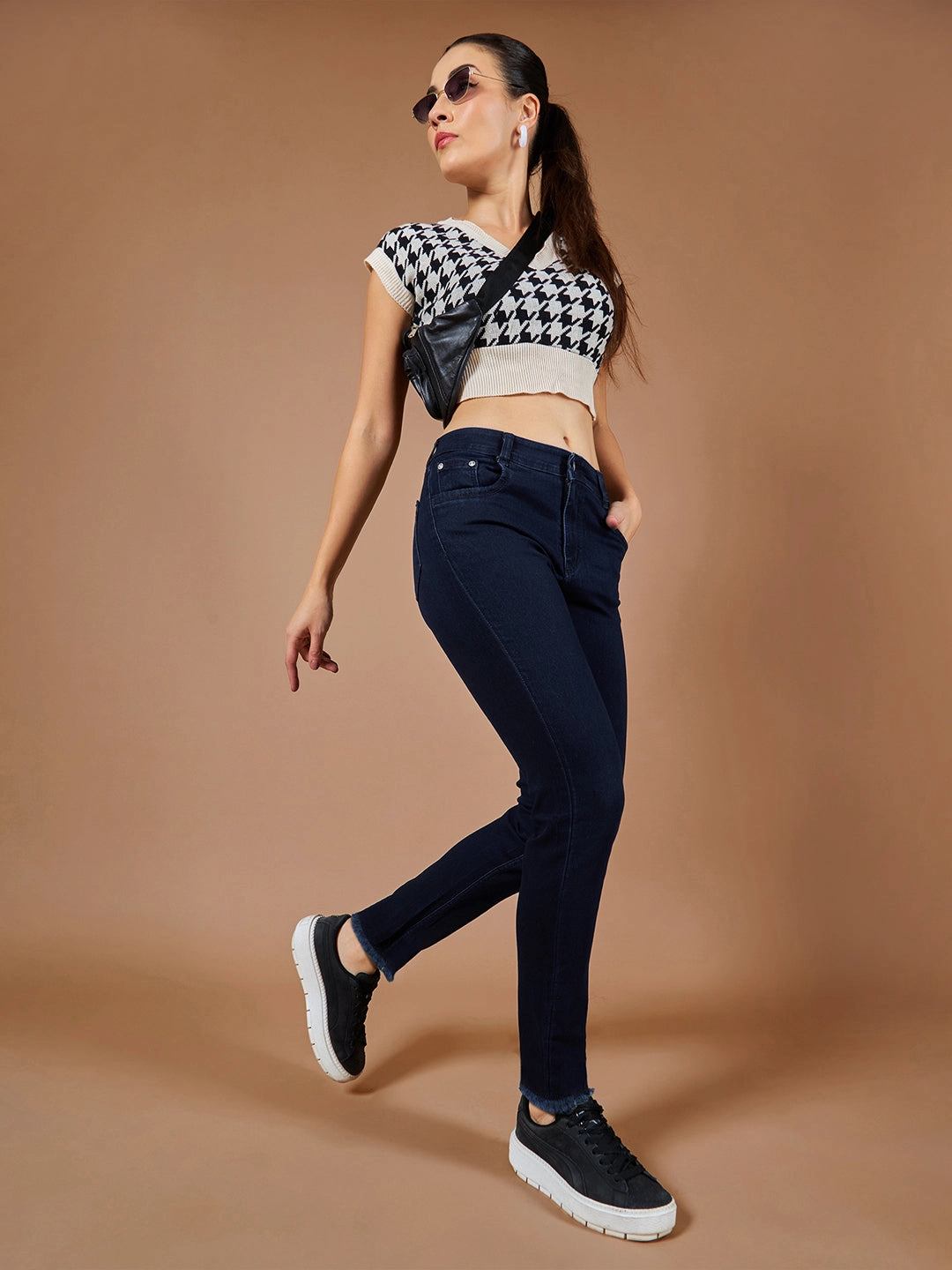 24/7 Comfort Navy-Blue Mid-Rise Solid Stretchable Denim Jeans Stylish Casual Evening Stroll Reliable Basic