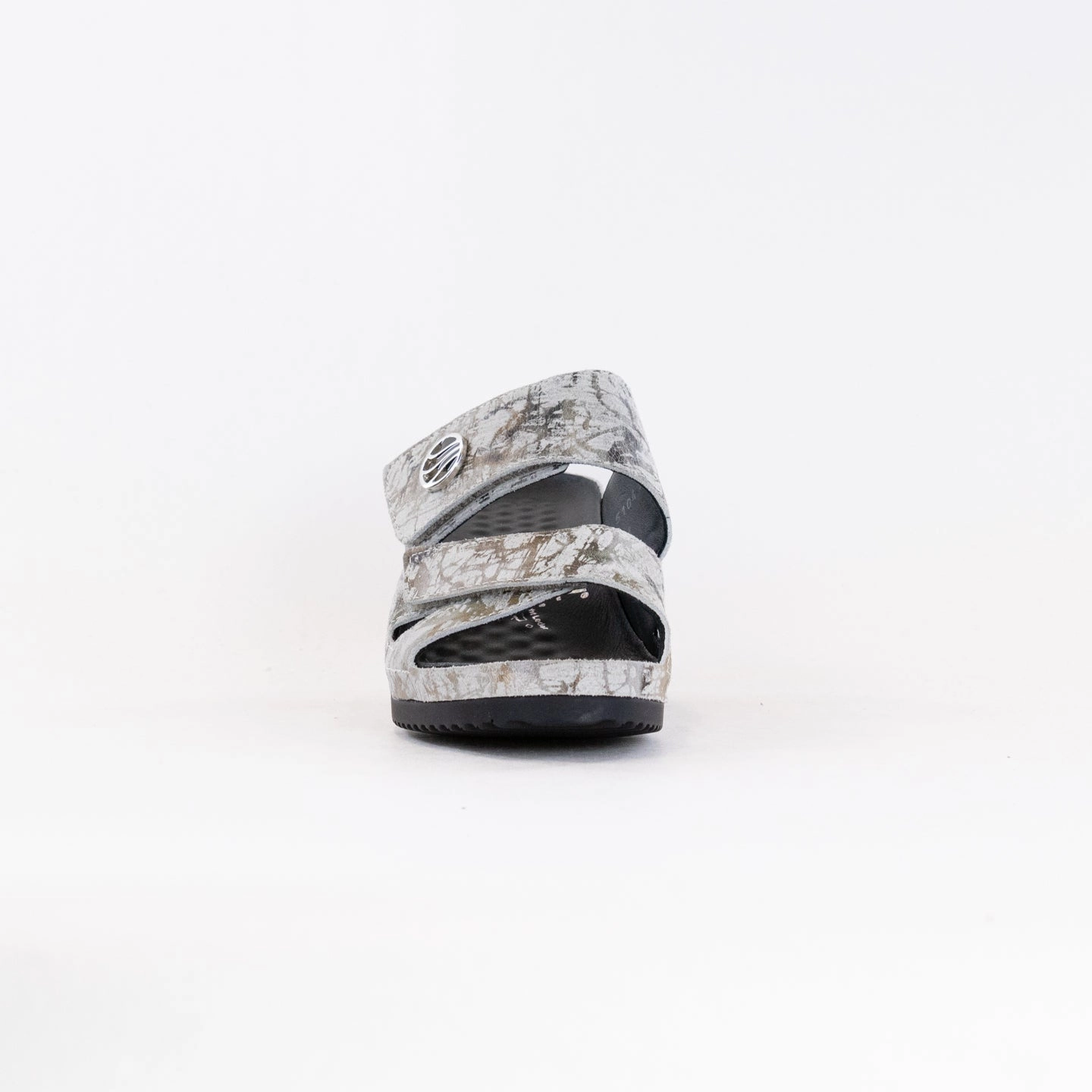 Vital Petra Mule Sandal (Women's) - Clown Creme Leather Walk Style