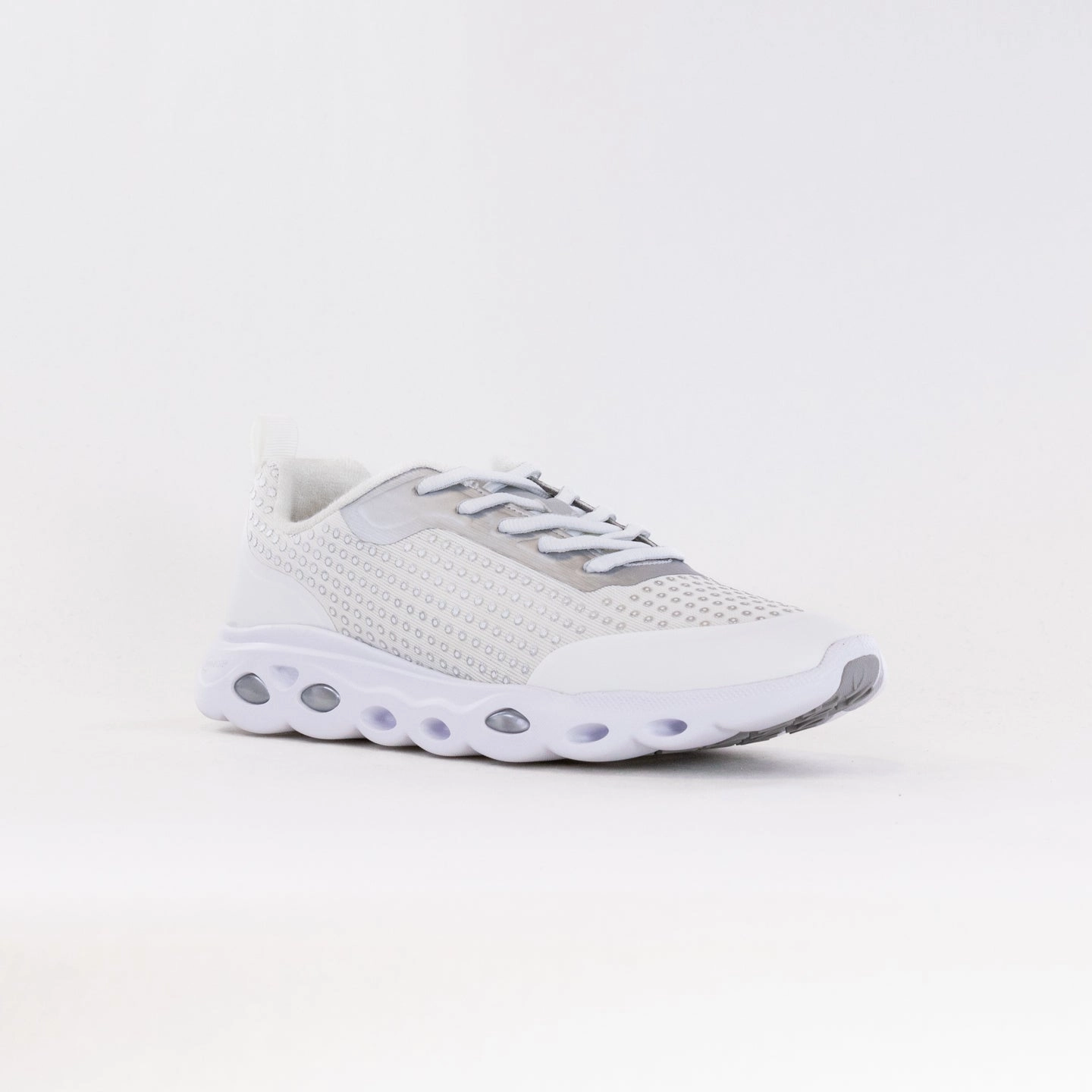 Slip On Design Friction Reduced Interior Ara Montclair Memory Foam Lace Up Sneaker (Women's) - White/Silver