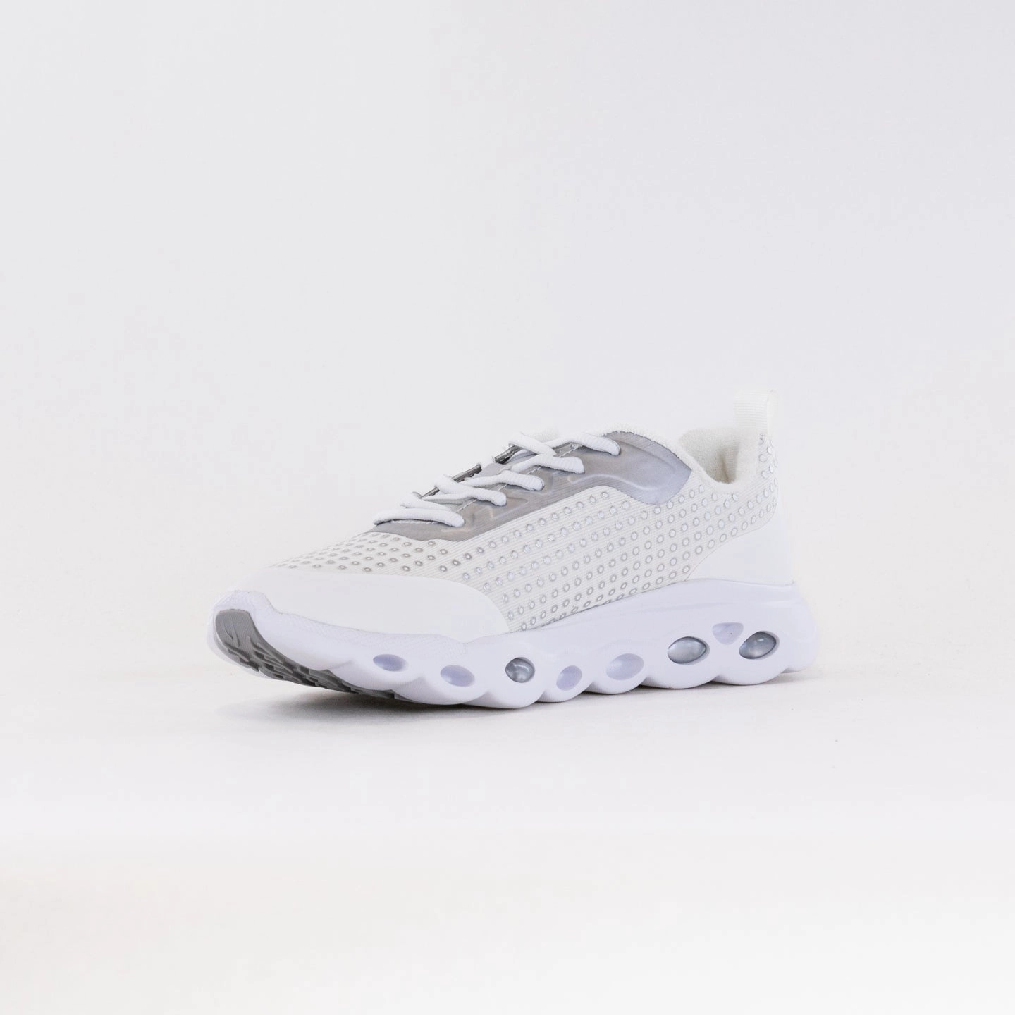 Ara Montclair Memory Foam Lace Up Sneaker (Women's) - White/Silver stretch - fit shoes