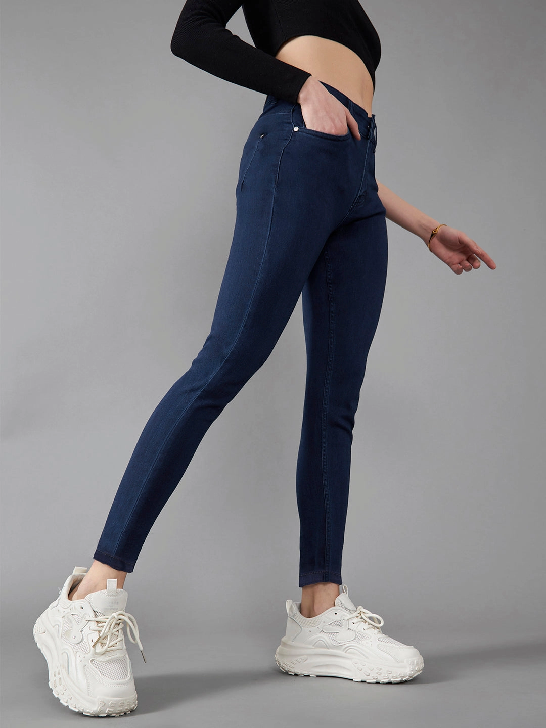 CHASEstretch? Navy-Blue Skinny-Fit Mid-Rise Denim Jeans Contemporary Waistband Colorfast Dyeing Method