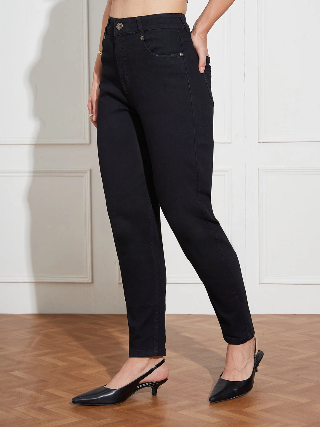 All Purpose Women's Black High Rise Clean Look Regular-Length Stretchable Denim Mom Jeans