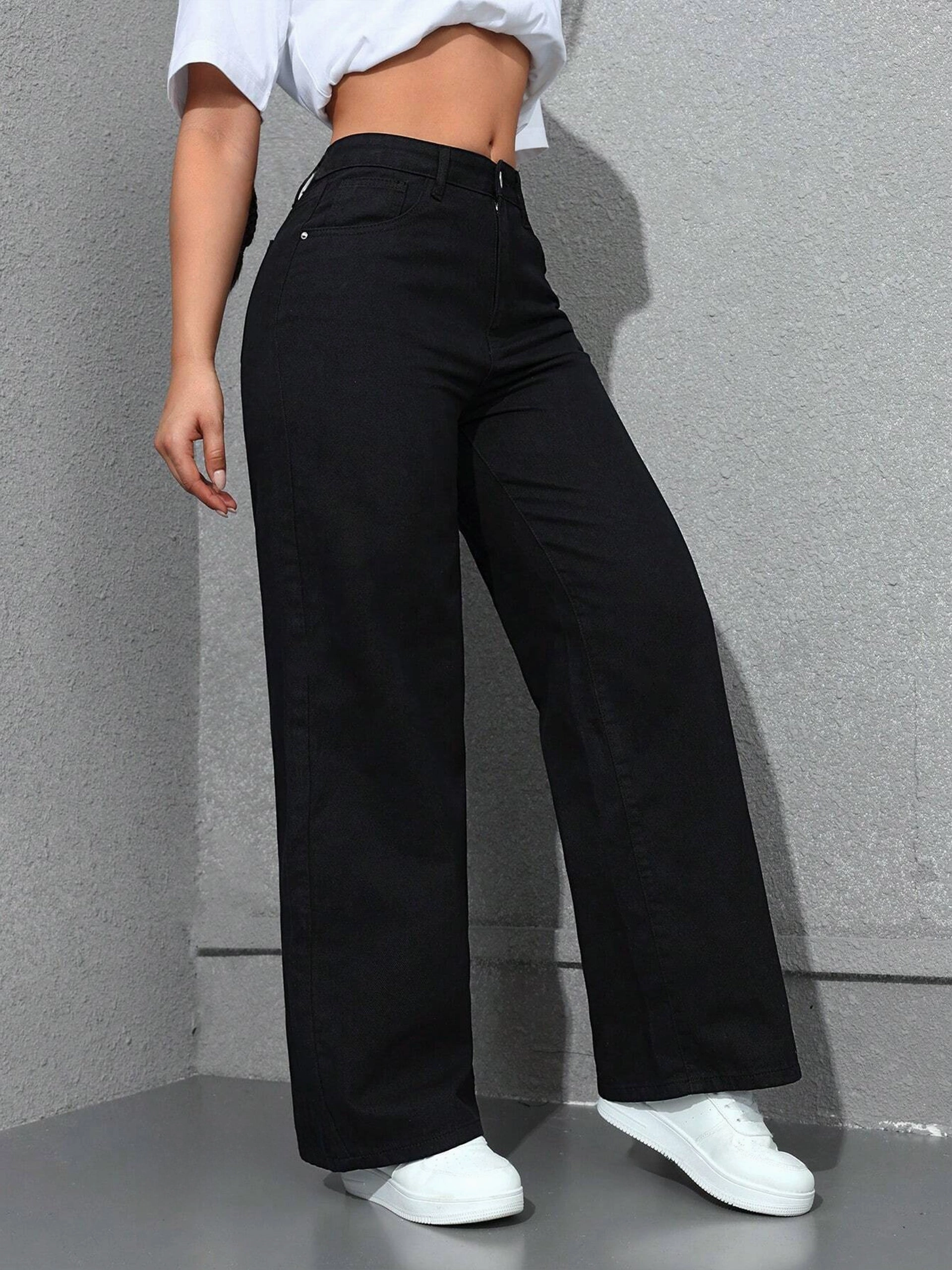 Women's Black Wide-Leg High-Rise Clean-Look Regular-Length Stretchable Denim Jeans Plain style Stylish Silhouette