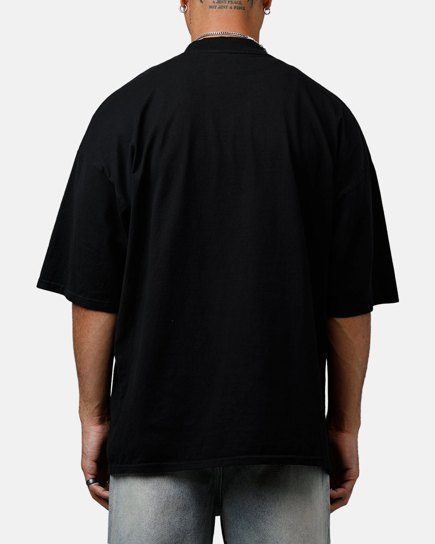 Carre Die Mock T-Shirt Black Overlock Edging Airy Mesh Lining