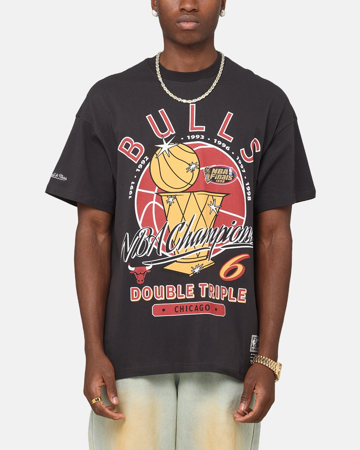 Mitchell & Ness Chicago Bulls Champions Report "Champ Pack" T-Shirt Faded Black ribbed texture Natural Fiber Blend