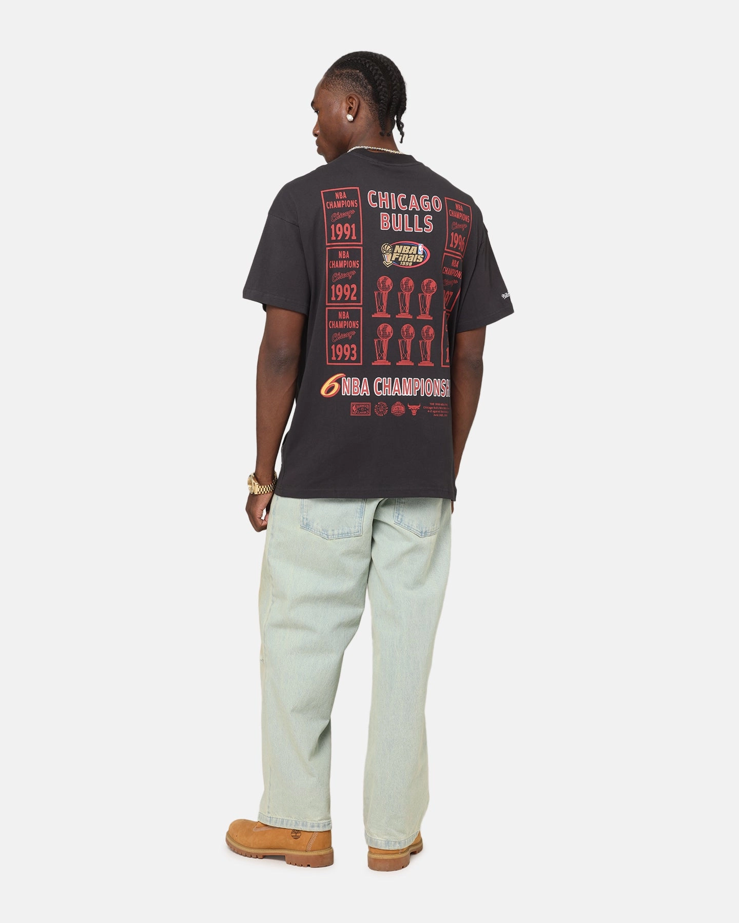 Colorfast Dye Method Mitchell & Ness Chicago Bulls Champions Report "Champ Pack" T-Shirt Faded Black