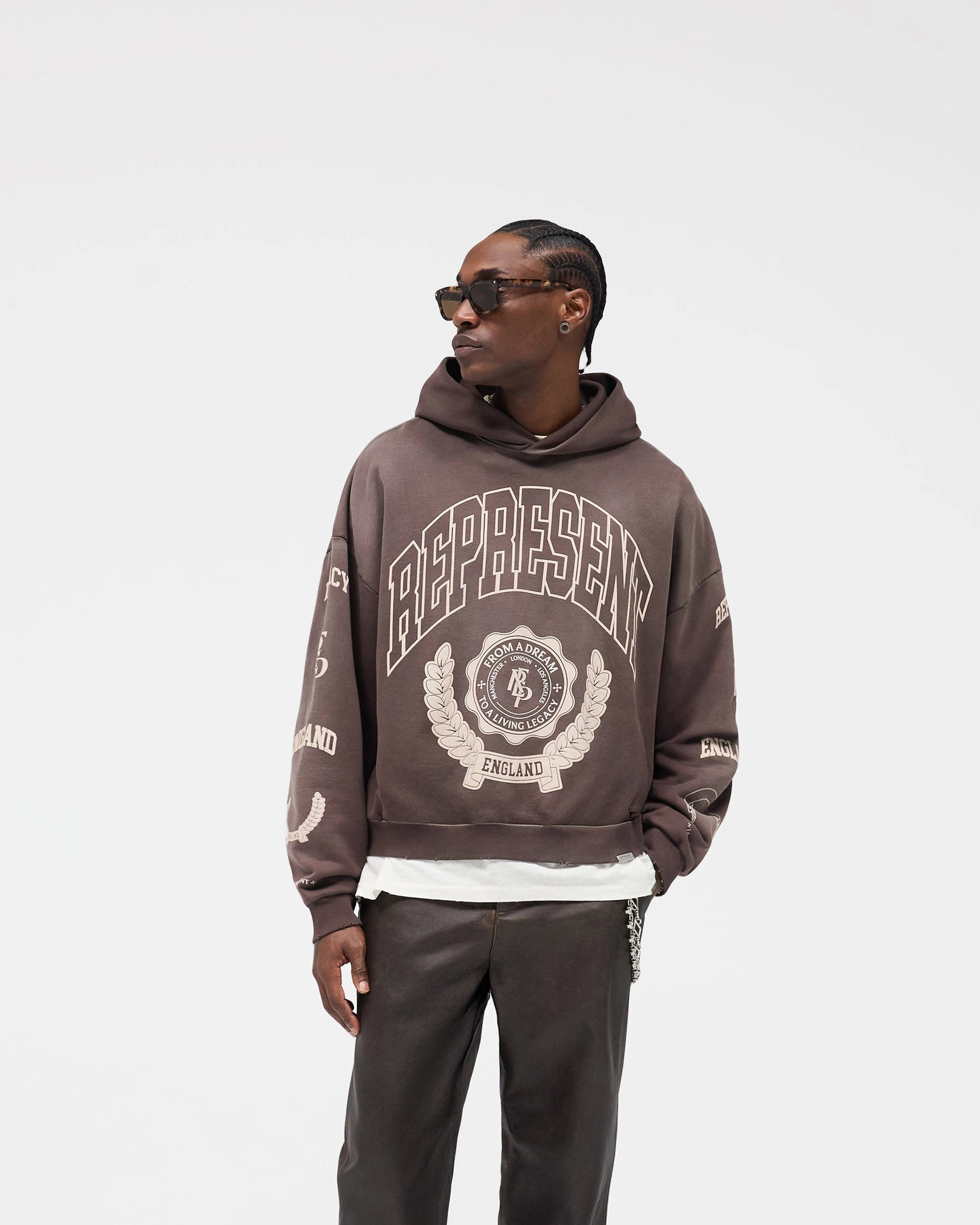 Represent Legacy Crest Hoodie - Nero Unique Design Mode Sense