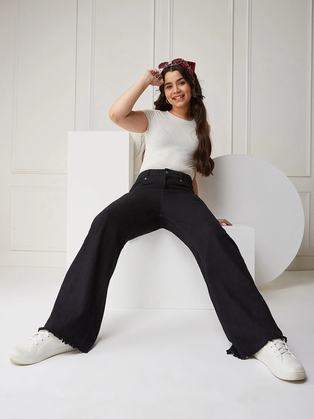 Black High Rise Clean-Look Regular-Length Stretchable Wide Leg Denim Jeans Easywear Style Smooth Minimalist