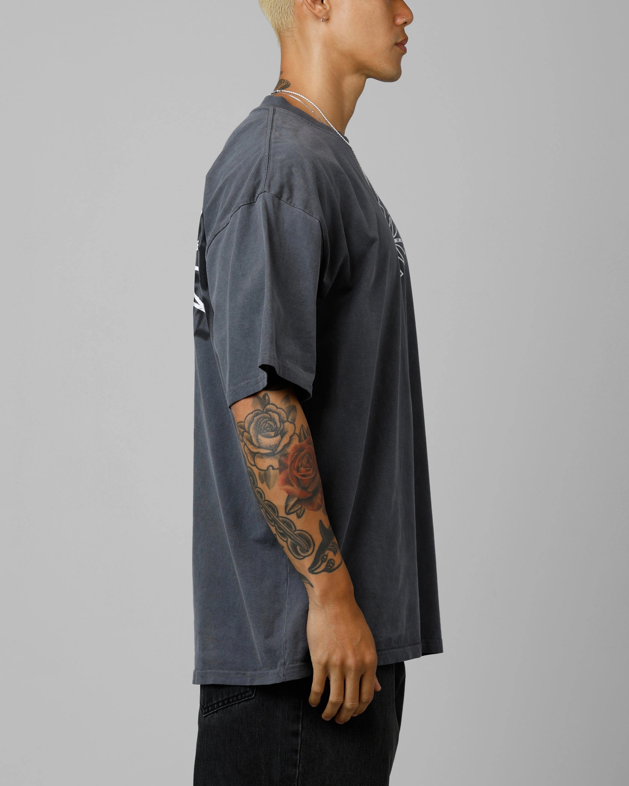 Stretch Weave Construction Bound Edges Loiter Phantom Sigil T-Shirt Washed Charcoal