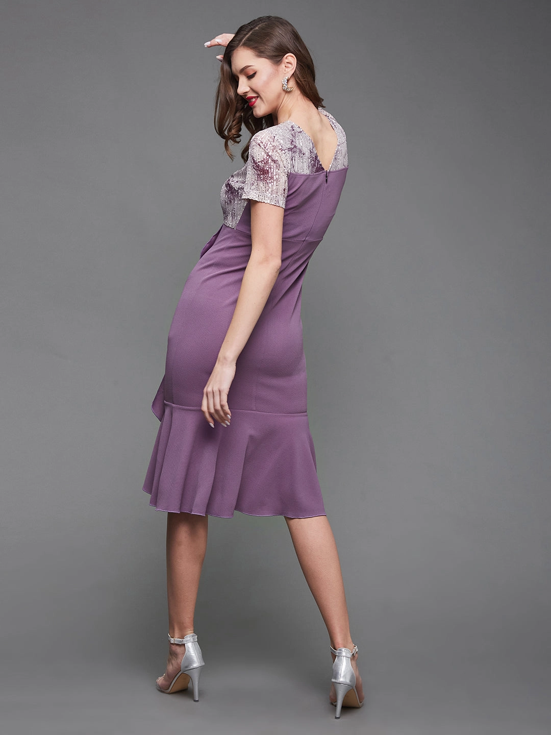 Crease Ease Women's Dark Lavender Abstract Ruffled Knee-Long Dress Mid Season