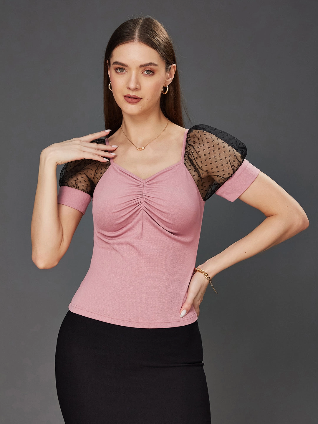 Eco Conscious Packaging Crease Ease Women's Dusty Pink & Black Solid V-Neck Short Sleeve Relaxed Fit Regular Top