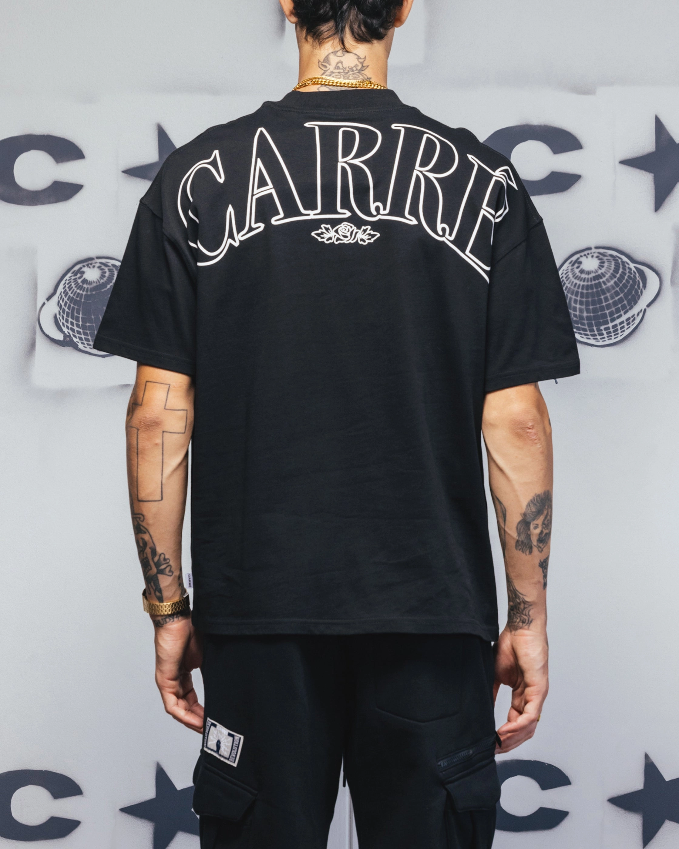 Tagless Labeling Carre Bloom T-Shirt Black