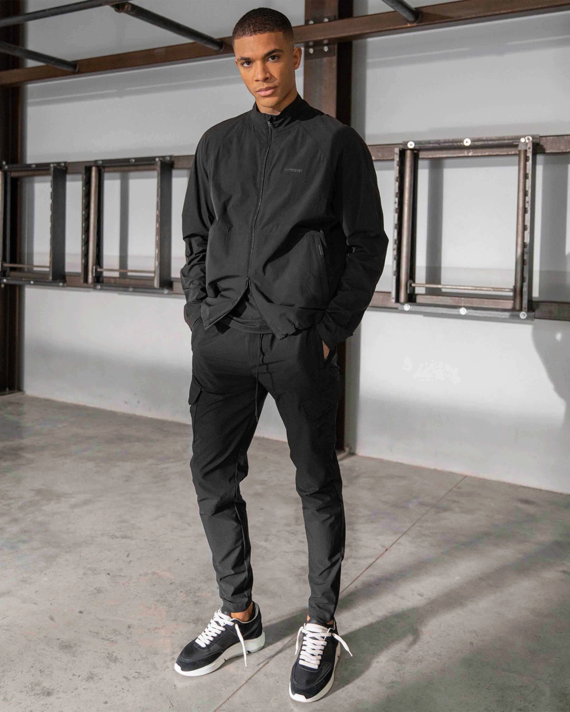 ExpandableSidePanels Minimal Waist 247 Zip Pant - Black