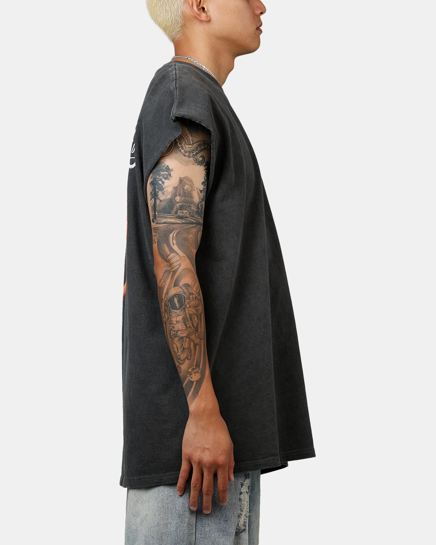 Culture Kings X 88Rising Degrees Muscle T-Shirt Black Wash Layered Hem Reinforcement