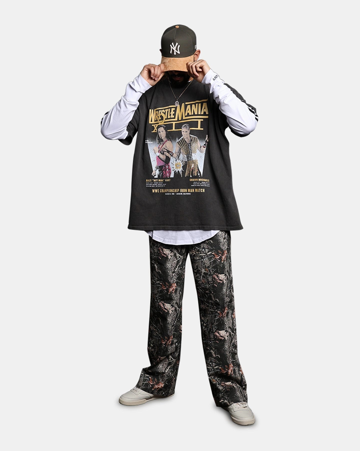 Flexible Hemline Culture Kings X WWE Bret "The Hit Man" Hart vs. Shawn Michaels Wrestlemania XII Vintage T-Shirt Black Wash