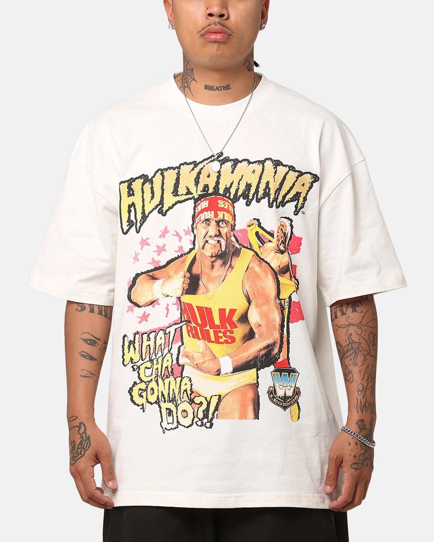 Culture Kings X WWE Hulk Hogan Hulkamania Vintage T-Shirt Off White Non Restrictive Armhole Cut Fashionable Style