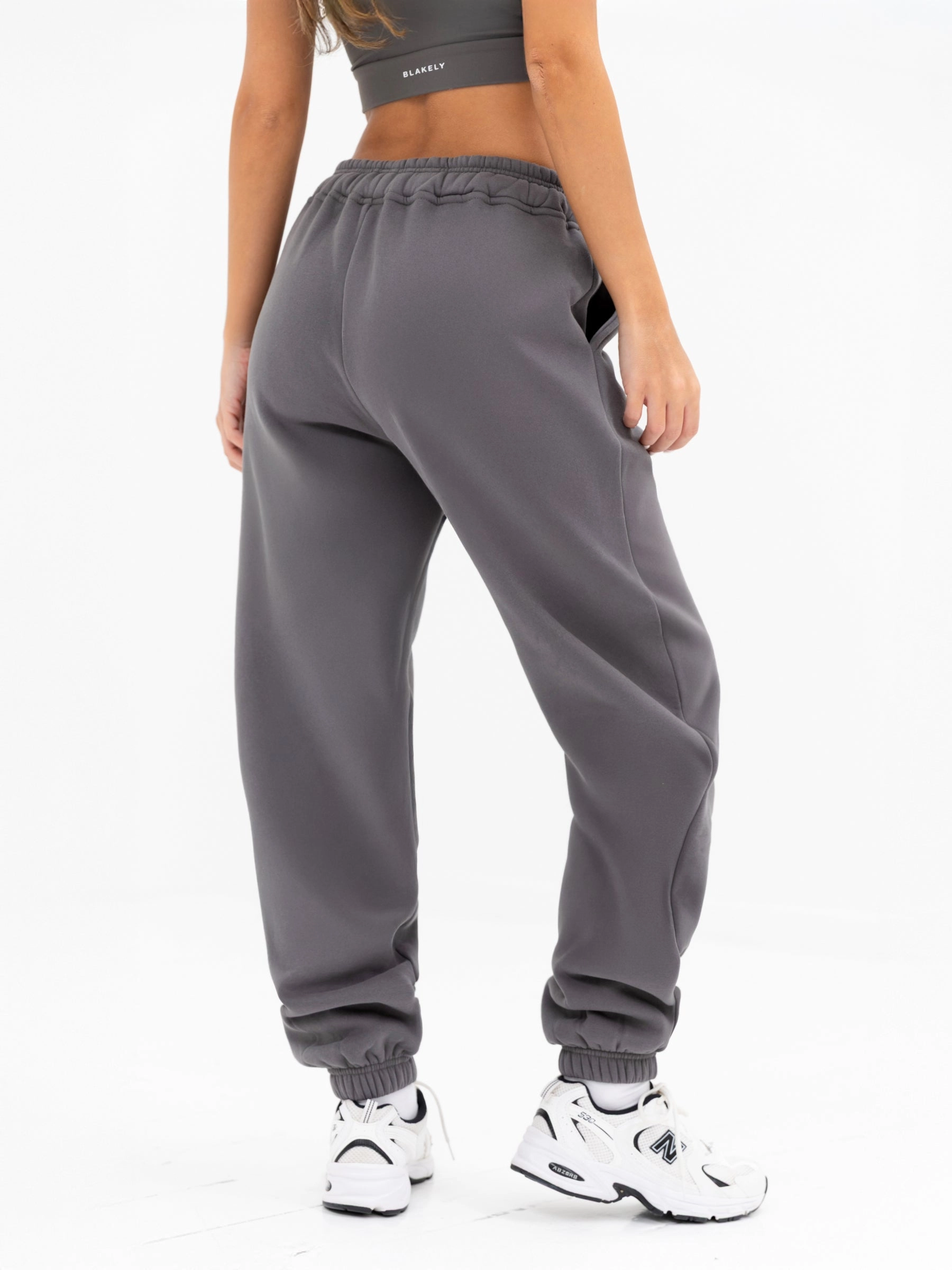 Stay Active Sustainable Material Blend Isabel Sweatpants - Charcoal